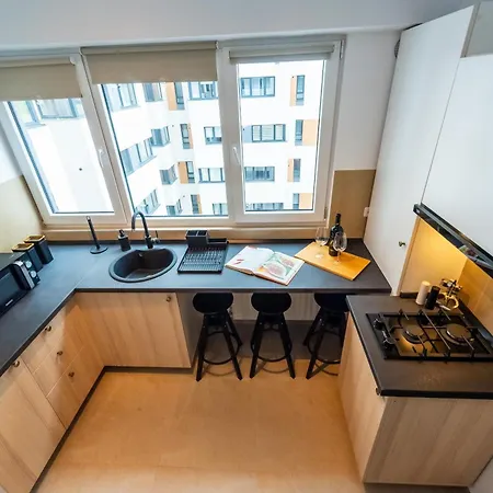 627 Bukarest