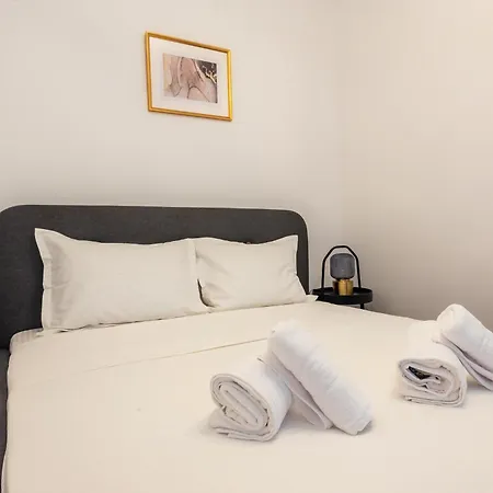 Apartman 627 *