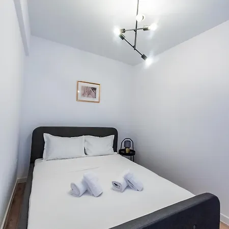 Apartament 627