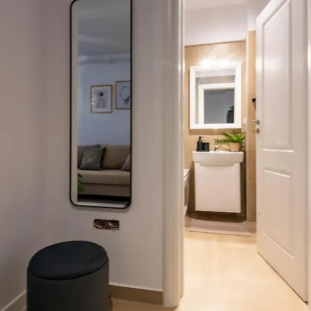 Apartamento 627 *