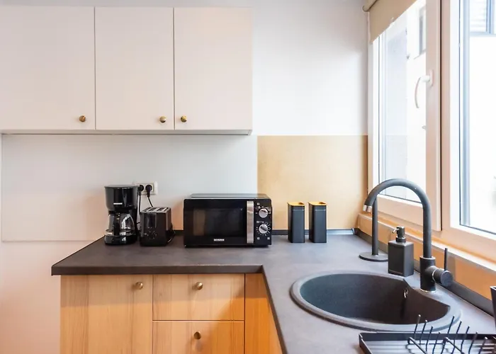 Apartment 627